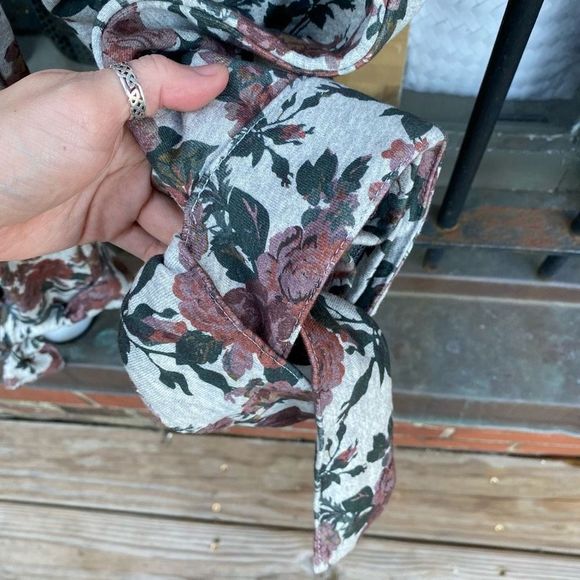 LOVERS + FRIENDS NWT TIE ANKLE SWEATPANT IN RED VICTORIAN FLORAL SZ Small, $178 - Picture 7 of 10